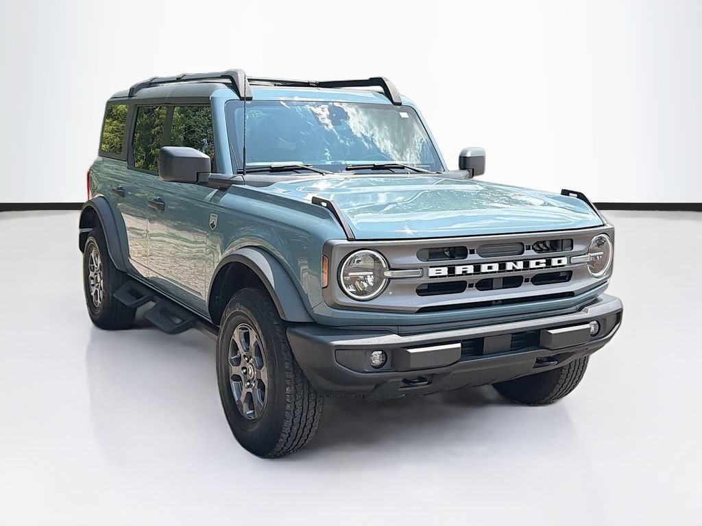 Certified 2023 Ford Bronco 4-Door AWD/4WD image 3