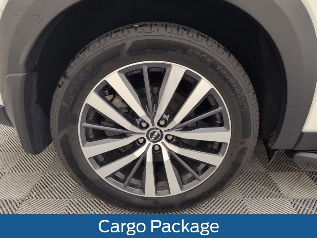 Used 2022 Nissan Pathfinder Platinum w/ Cargo Package image 22