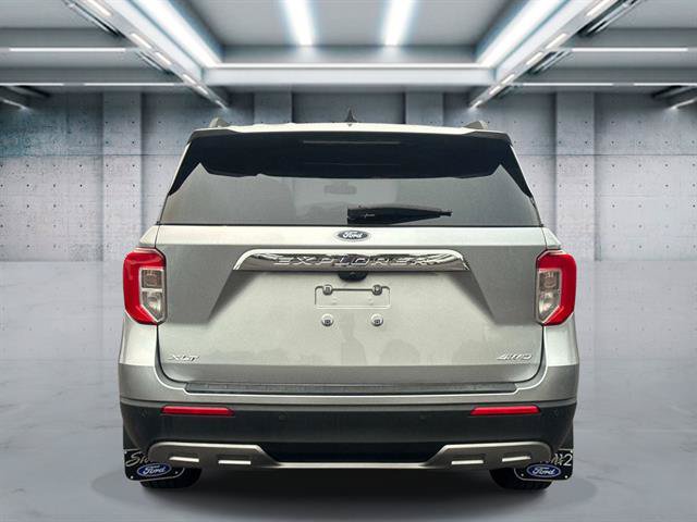 Certified 2023 Ford Explorer XLT w/ Equipment Group 202A AWD/4WD image 5