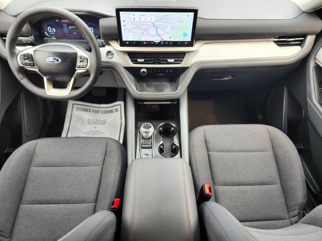 Certified 2025 Ford Explorer Active AWD/4WD image 12