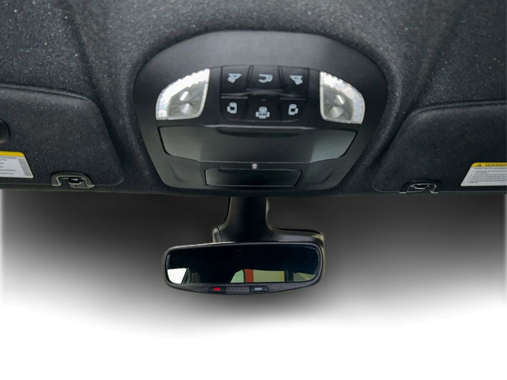 Used 2025 Chrysler Pacifica Select image 25