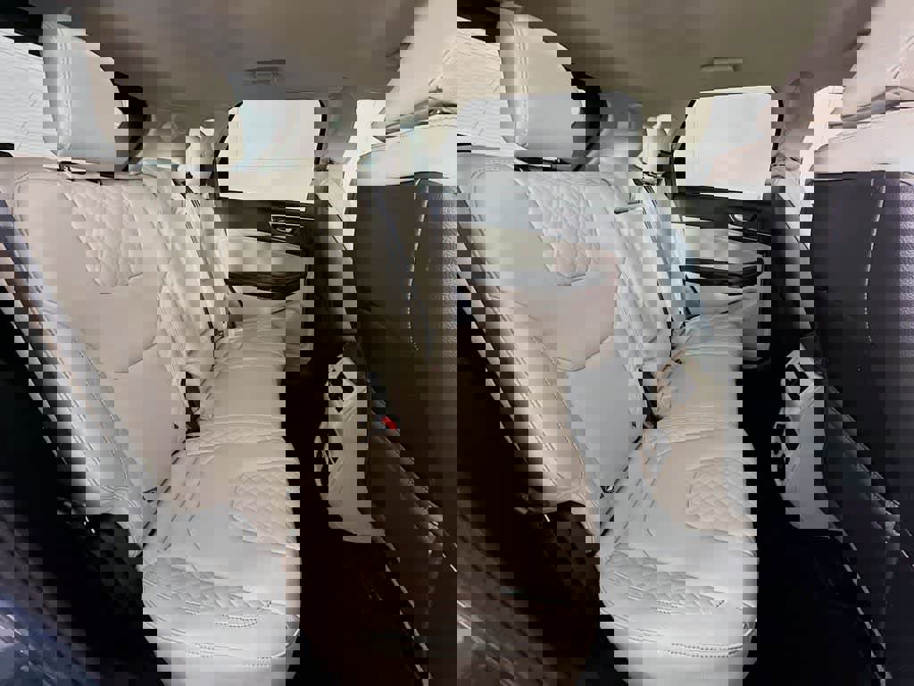 Certified 2024 Ford Edge Titanium image 30