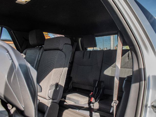 Used 2025 Toyota 4Runner SR5 AWD/4WD image 24