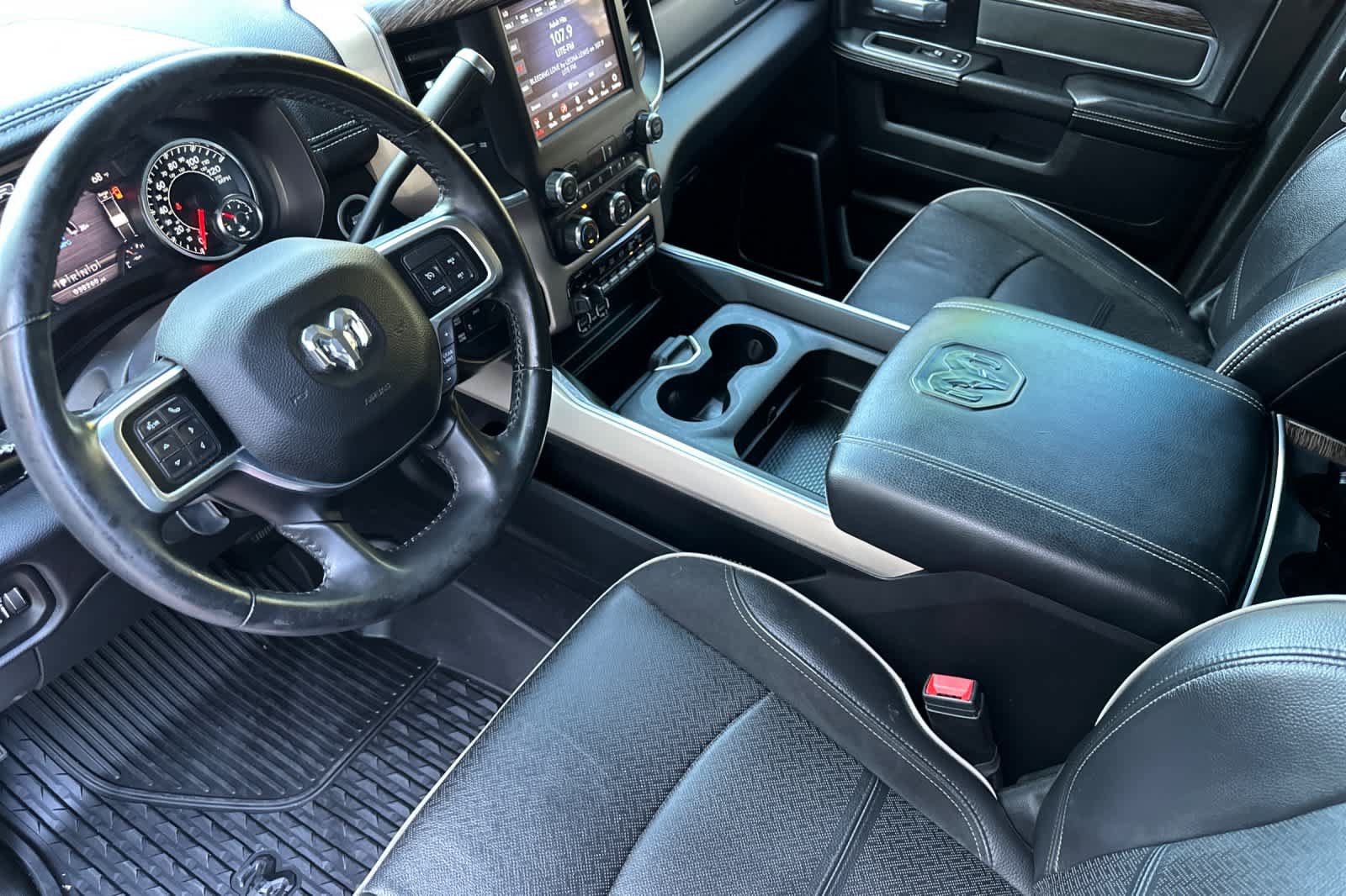 Used 2021 RAM 3500 Laramie AWD/4WD image 11