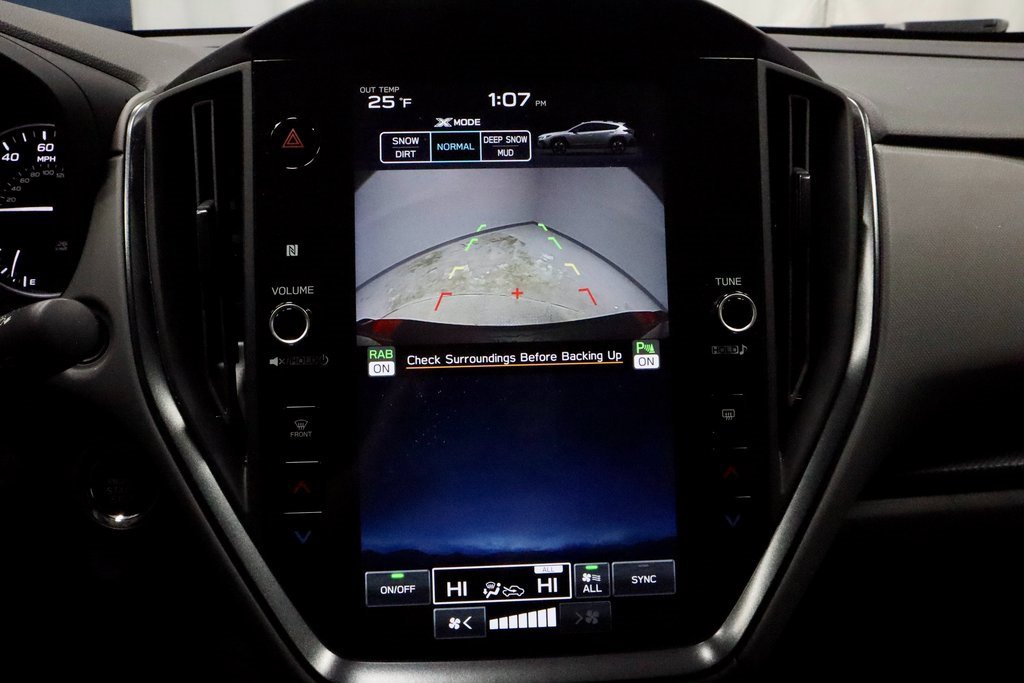 Used 2025 Subaru Crosstrek 2.5i Limited w/ Crosstrek Mirror Package image 2