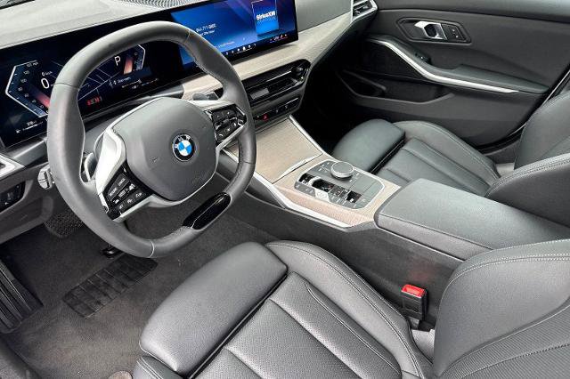 Used 2025 BMW 330i Sedan image 2
