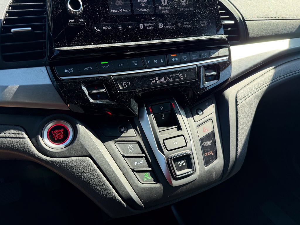 Used 2025 Honda Odyssey Sport-L image 25
