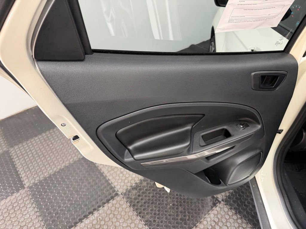 Certified 2019 Ford EcoSport SES w/ SES Black Appearance Package AWD/4WD image 29