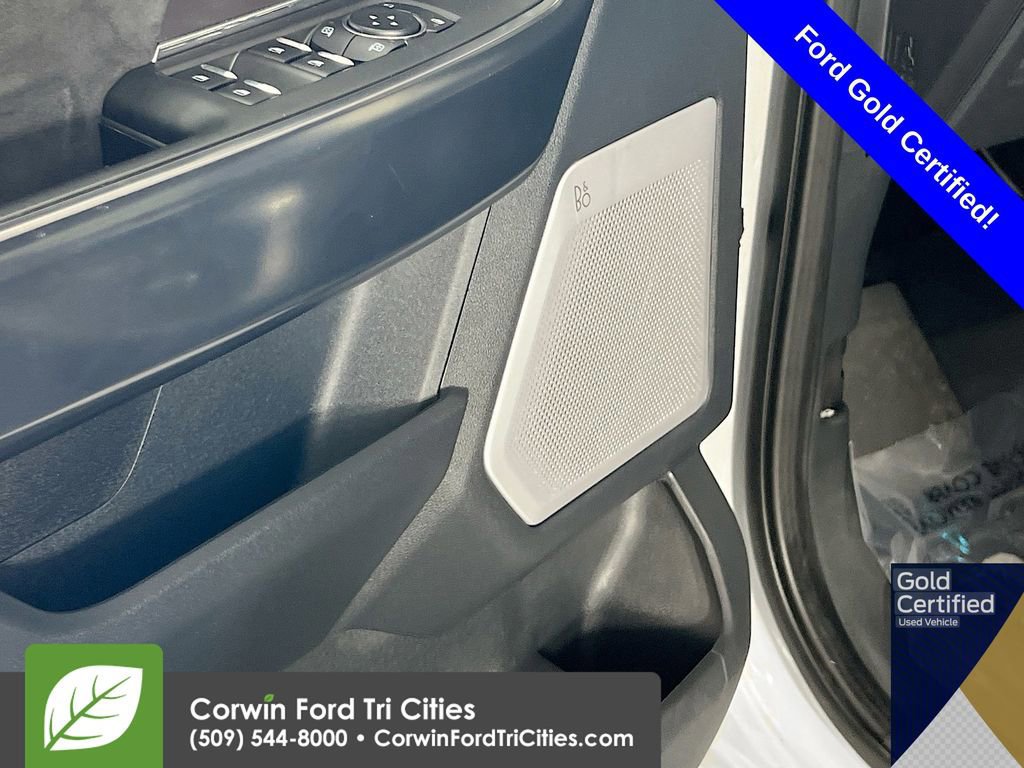 Certified 2025 Ford F150 Platinum AWD/4WD image 16