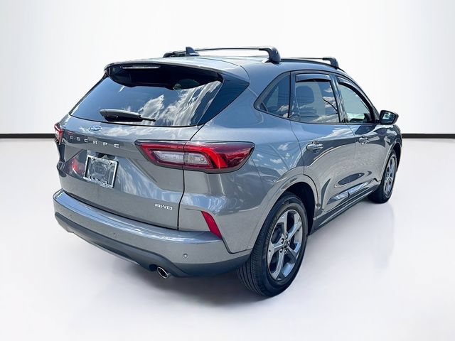 Certified 2023 Ford Escape ST-Line w/ Tech Pack #1 AWD/4WD image 11