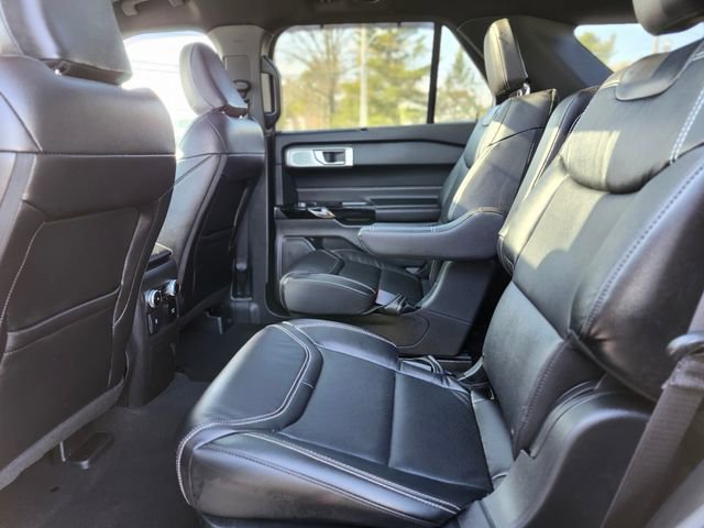 Certified 2024 Ford Explorer ST w/ Equipment Group 401A image 16