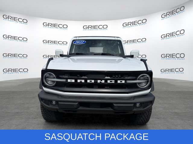 Certified 2022 Ford Bronco Outer Banks w/ Sasquatch Package AWD/4WD image 2