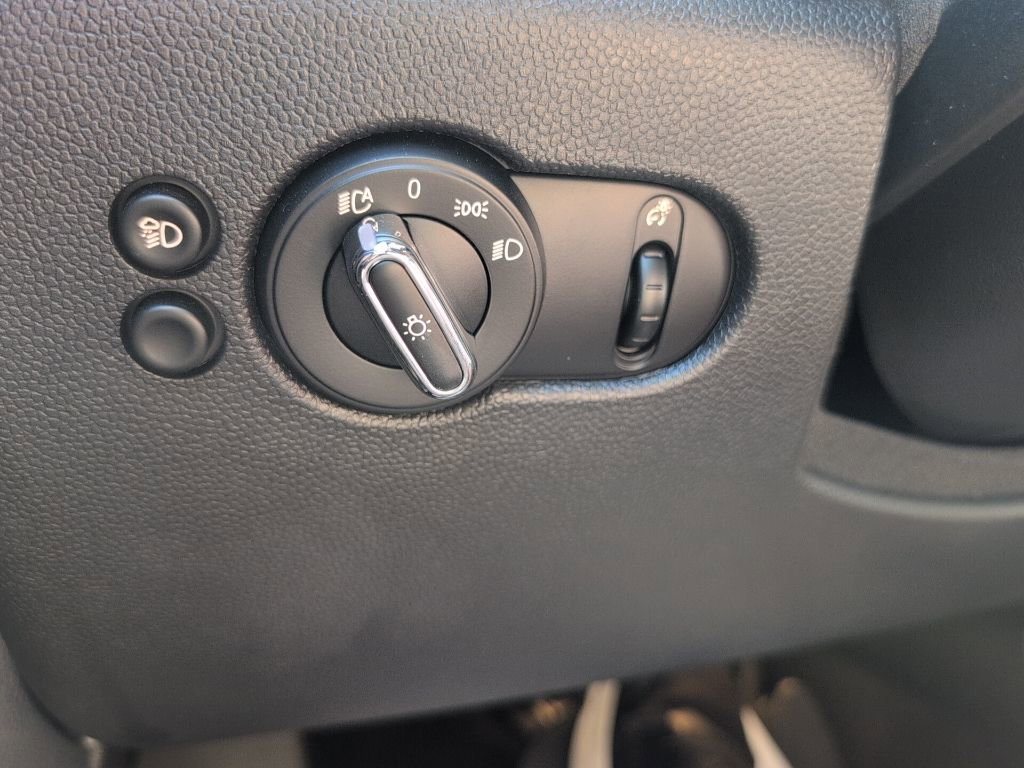 Used 2024 MINI Cooper S image 20