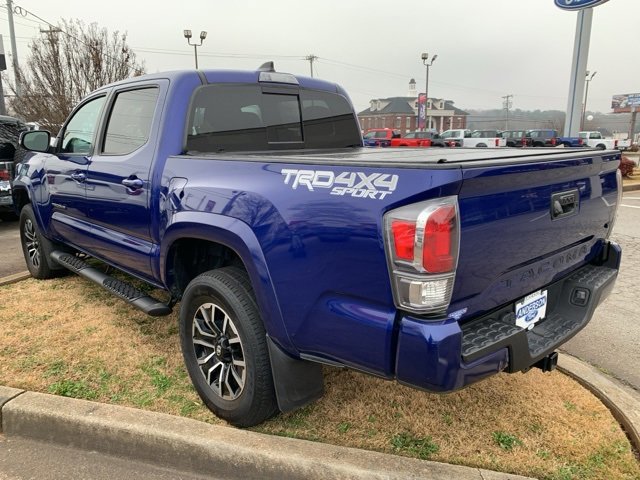 Used 2022 Toyota Tacoma TRD Sport image 4