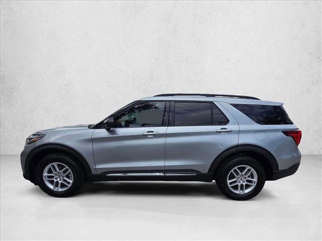 Certified 2025 Ford Explorer Active w/ Active Comfort Package RWD image 8
