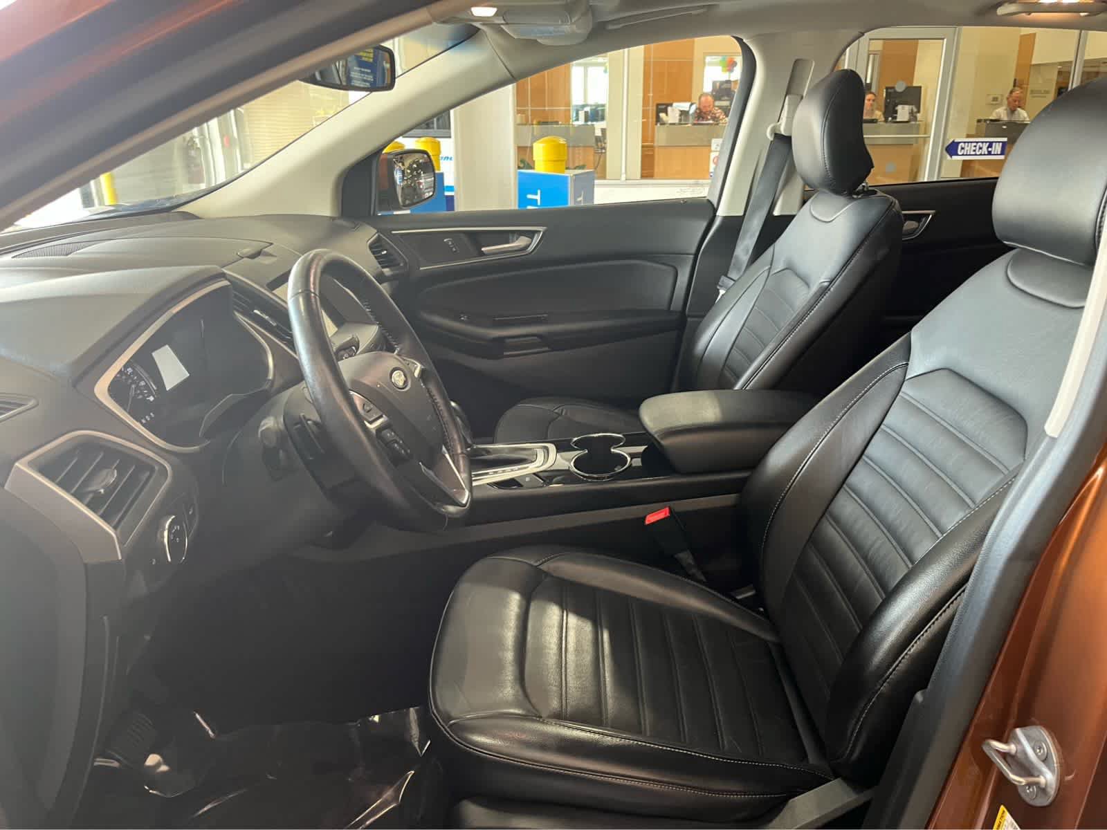 Certified 2017 Ford Edge SEL w/ Equipment Group 201A AWD/4WD image 16
