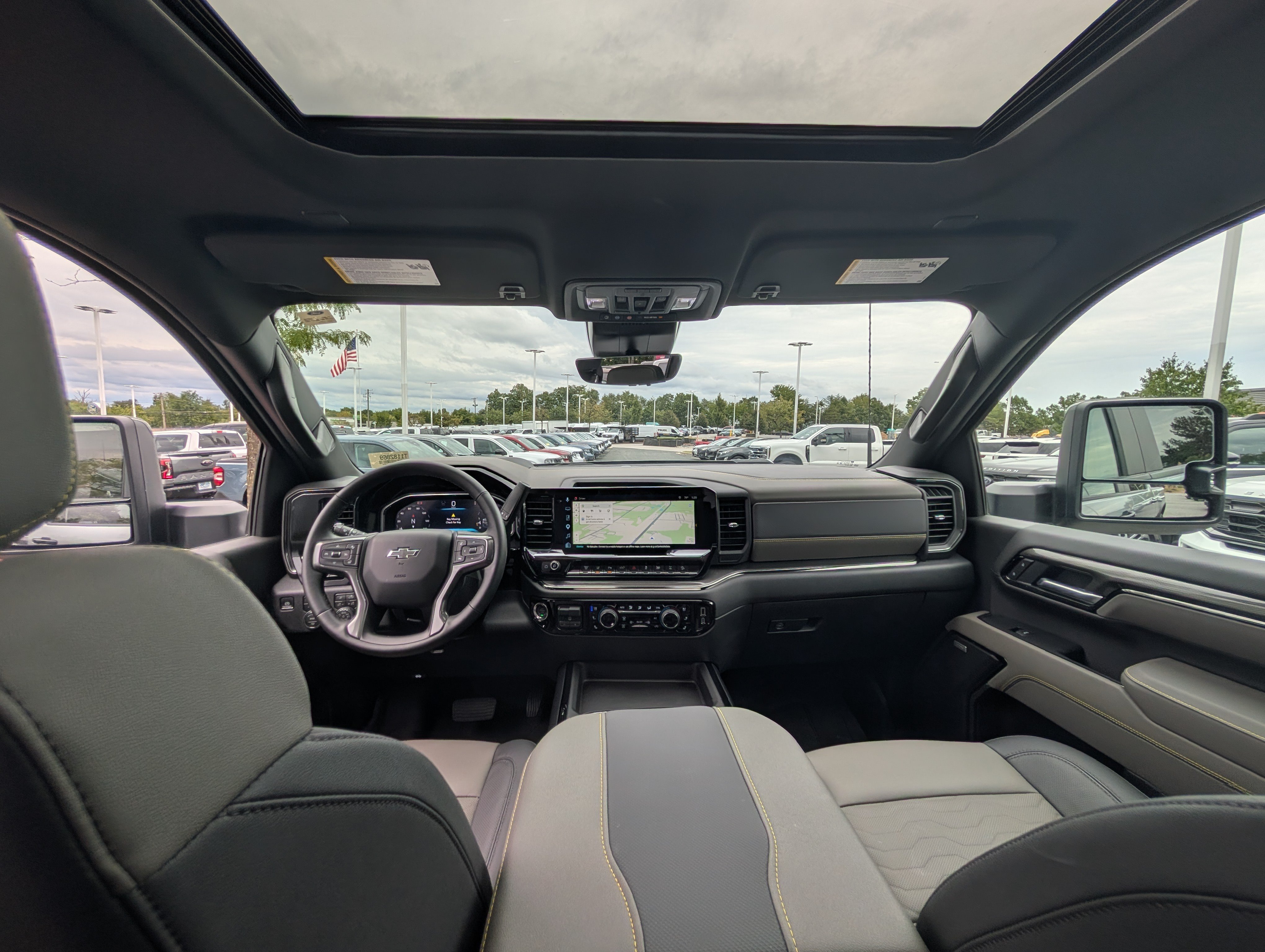 Used 2026 Chevrolet Silverado 2500 ZR2 AWD/4WD image 18