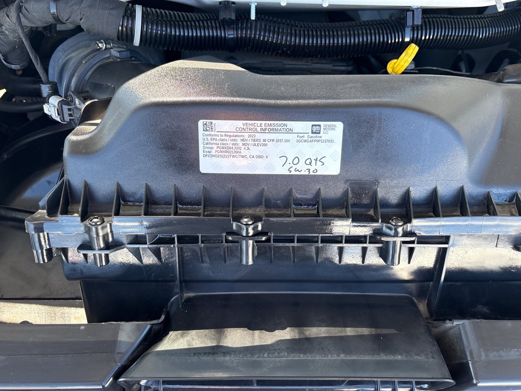 Used 2023 Chevrolet Express 2500 w/ Driver Convenience Package RWD image 3