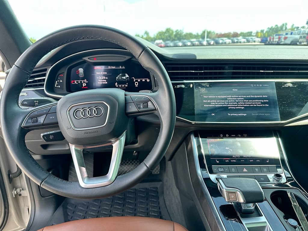 Used 2022 Audi Q8 Premium w/ Convenience Package AWD/4WD image 19