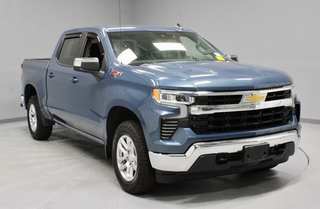 Used 2024 Chevrolet Silverado 1500 LT