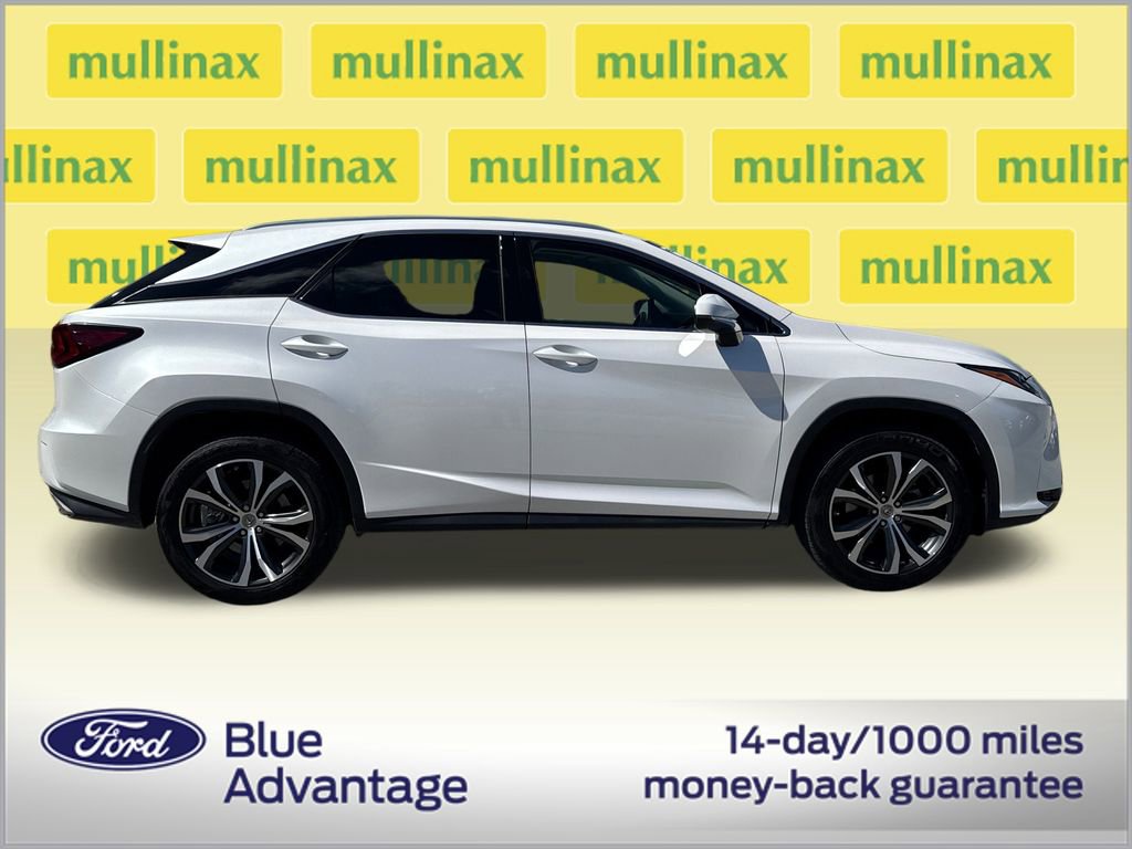 Used 2017 Lexus RX 350 FWD w/ Premium Package image 2