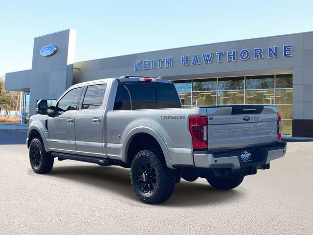 Certified 2022 Ford F350 Lariat w/ Tremor Off-Road Package AWD/4WD image 4