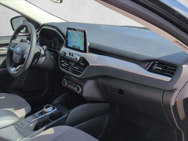 Certified 2022 Ford Escape SE w/ SE Sport Appearance Package image 23