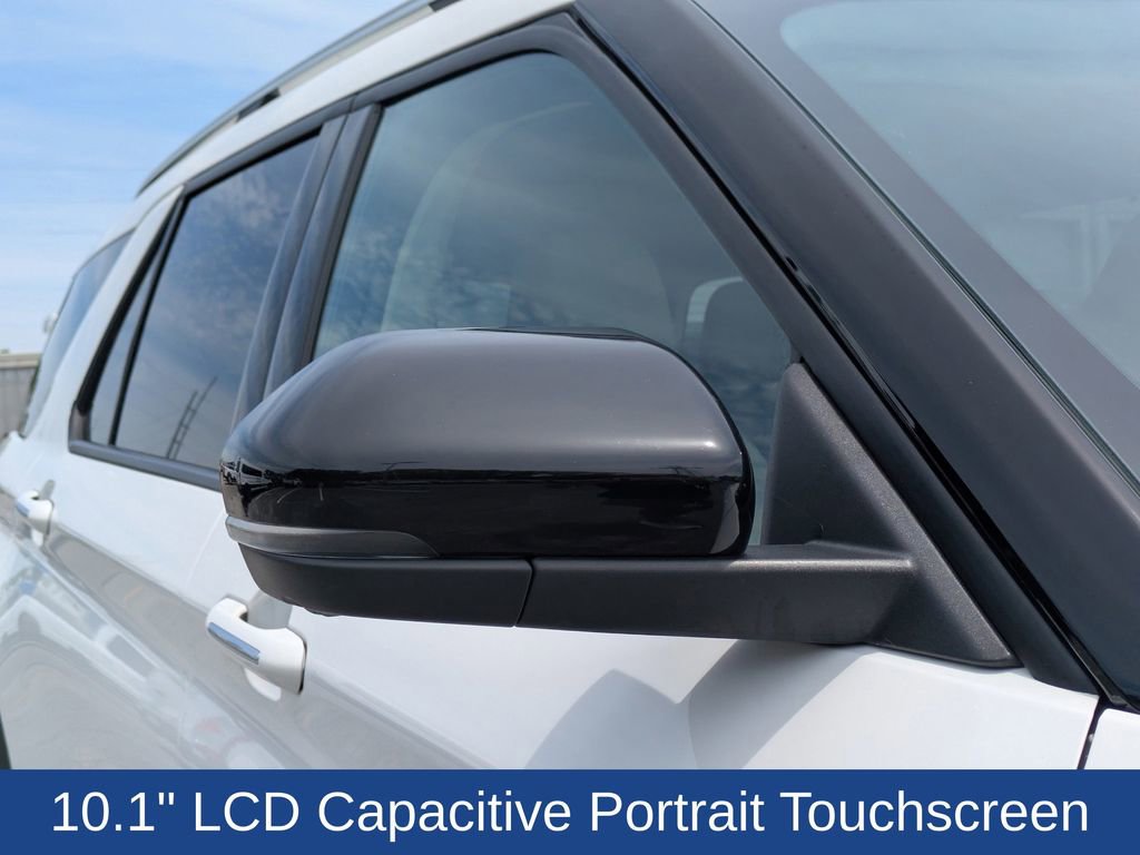 Certified 2021 Ford Explorer Platinum w/ Equipment Group 601A AWD/4WD image 13