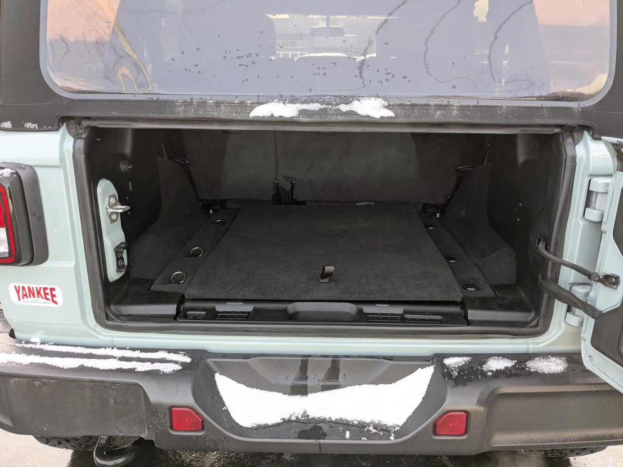 Used 2023 Jeep Wrangler Willys image 13