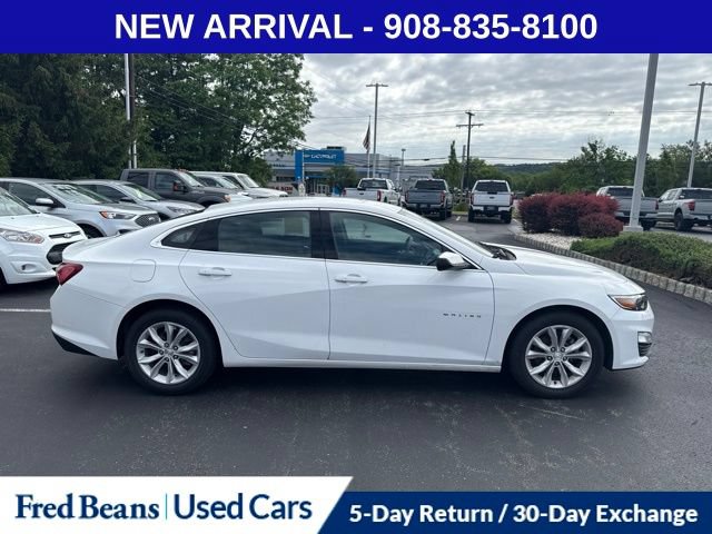 Used 2022 Chevrolet Malibu LT FWD image 9