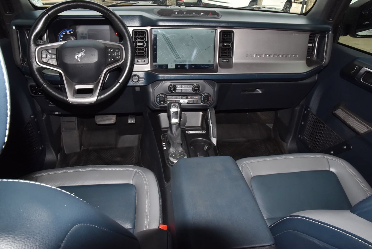Certified 2023 Ford Bronco Outer Banks w/ Sasquatch Package AWD/4WD image 16