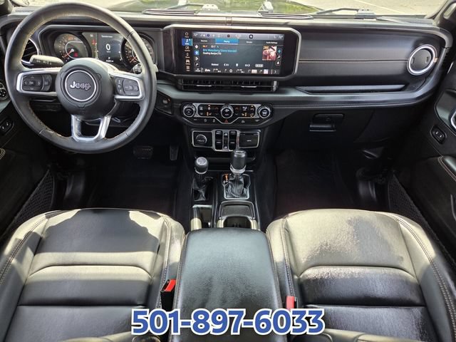 Used 2024 Jeep Wrangler Unlimited Sahara AWD/4WD image 12