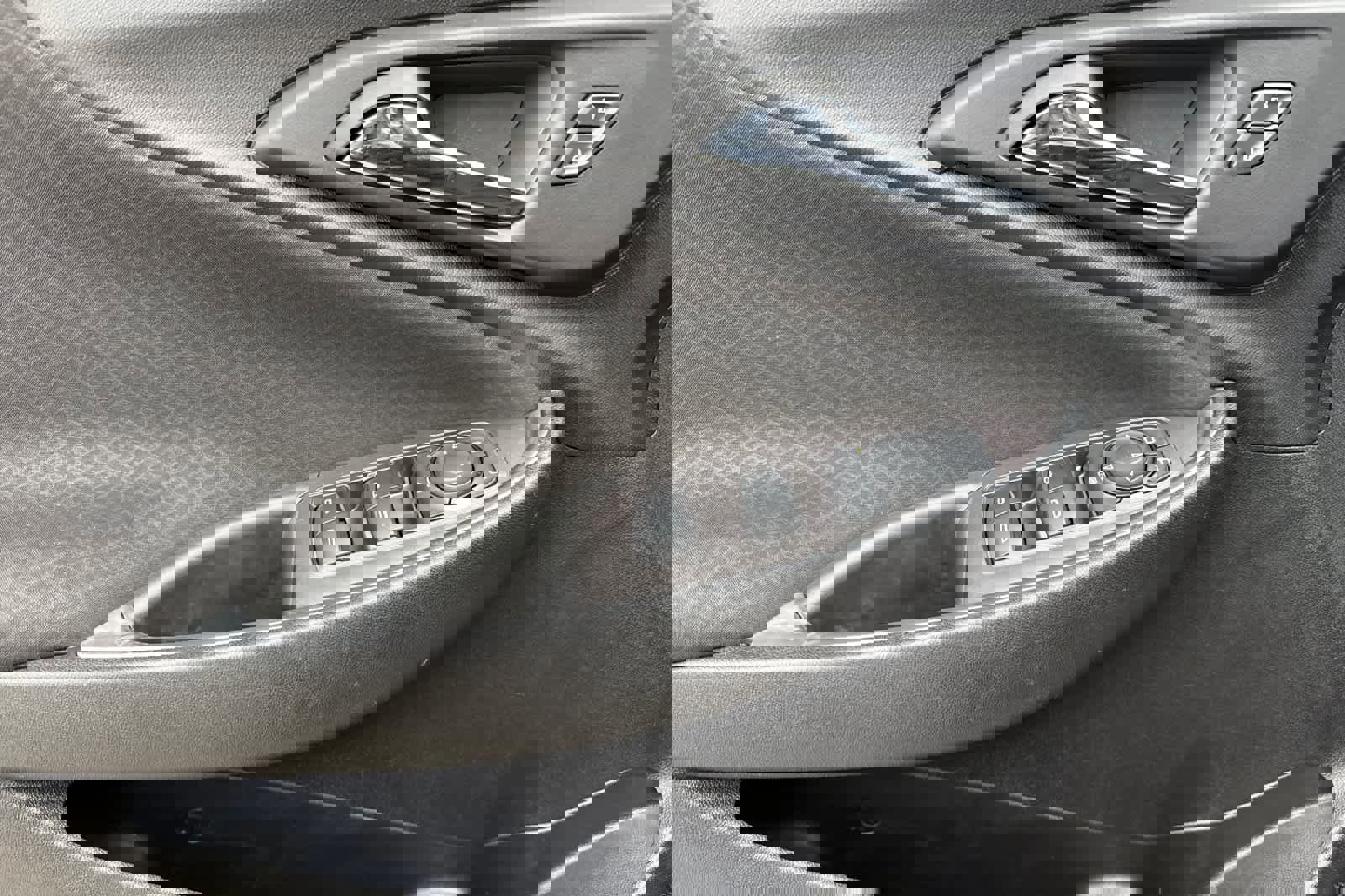 Used 2019 Chevrolet Malibu LT image 12