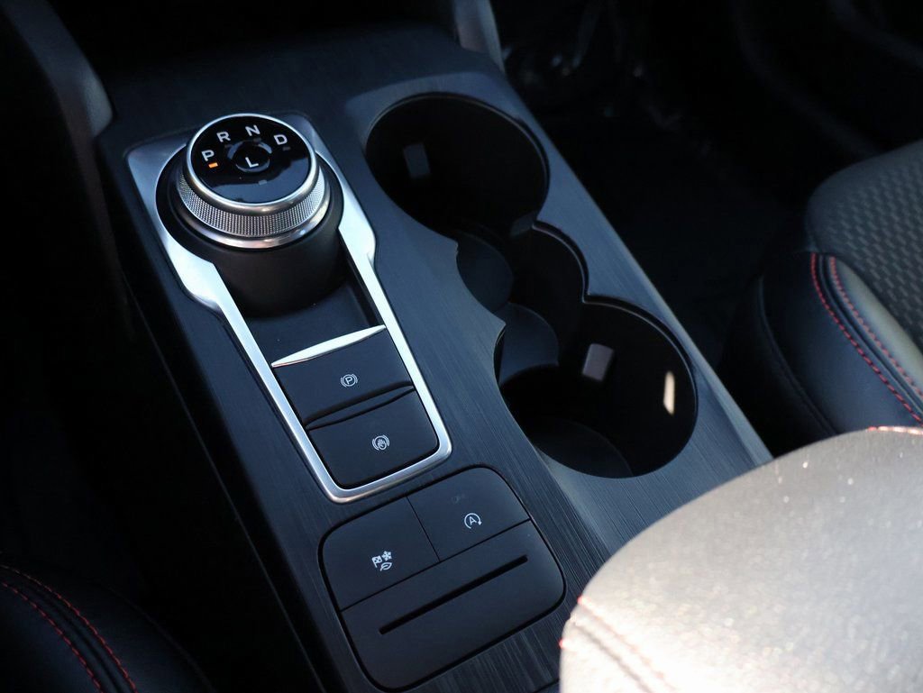 Certified 2025 Ford Escape ST-Line image 38