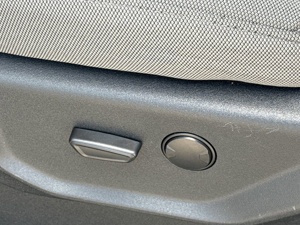 Certified 2022 Ford F250 XLT w/ Black Appearance Package image 24