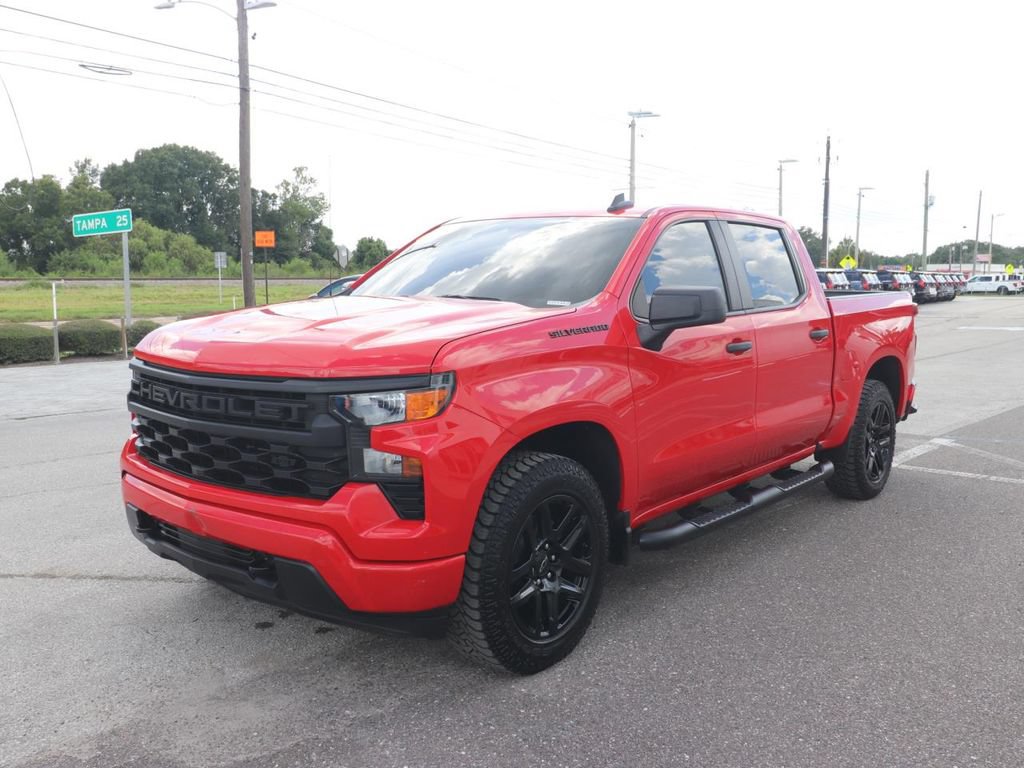 Used 2024 Chevrolet Silverado 1500 Custom w/ Turbomax Blackout Package RWD image 5