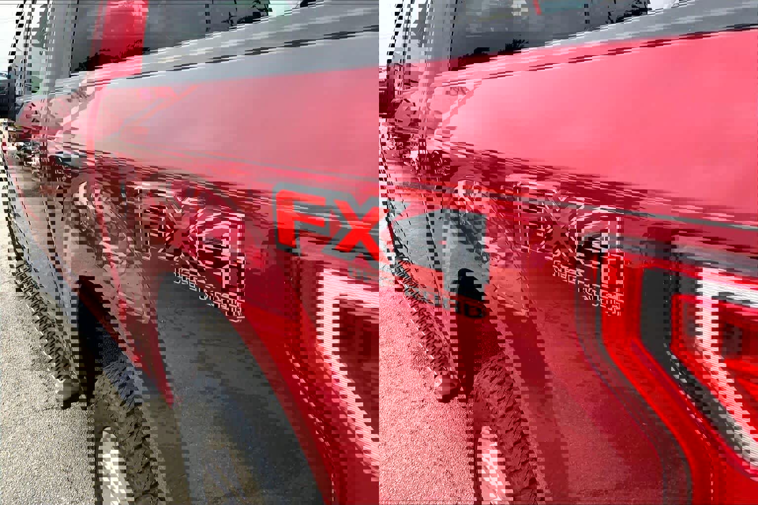 Certified 2018 Ford F150 XLT w/ Equipment Group 302A Luxury AWD/4WD image 12