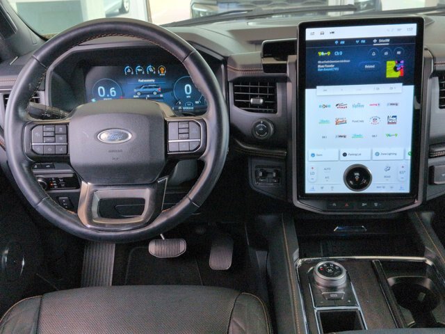 Certified 2023 Ford Expedition Platinum RWD image 32
