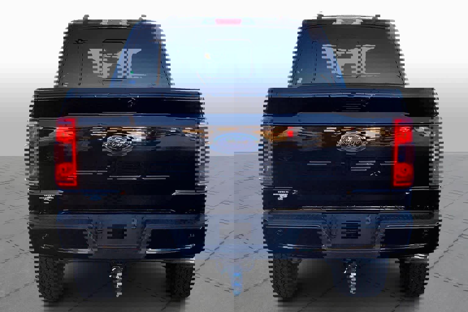 Certified 2022 Ford F150 XLT w/ Equipment Group 302A High image 2