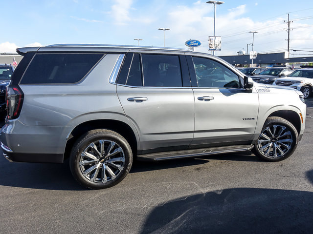 Used 2026 Chevrolet Tahoe High Country w/ Sun And Tow Package AWD/4WD image 8