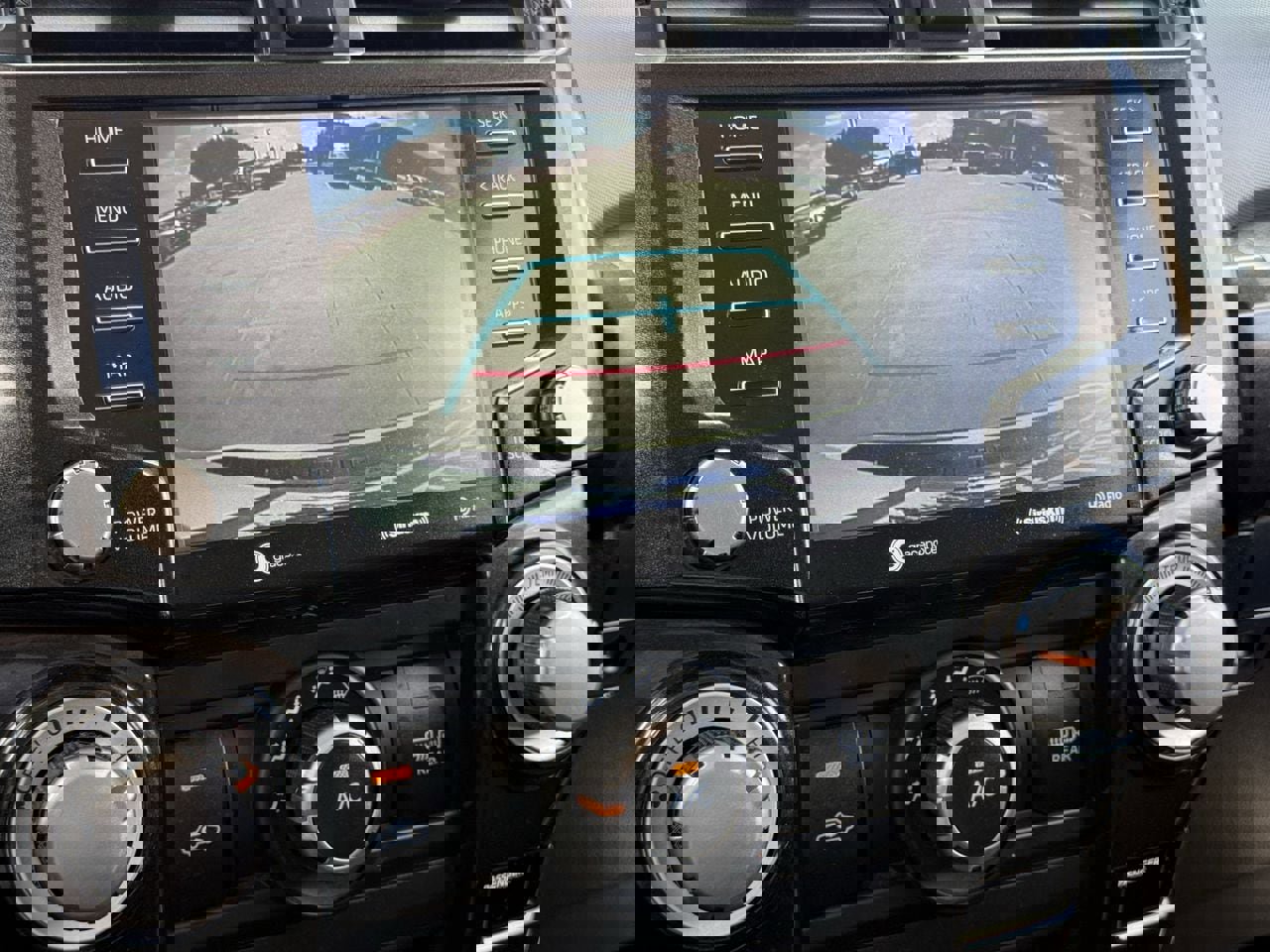 Used 2023 Toyota 4Runner TRD Off-Road image 17