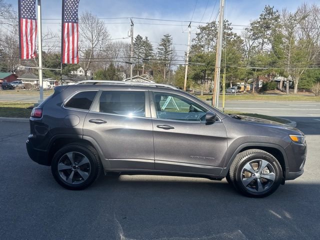 Used 2019 Jeep Cherokee Limited AWD/4WD image 5