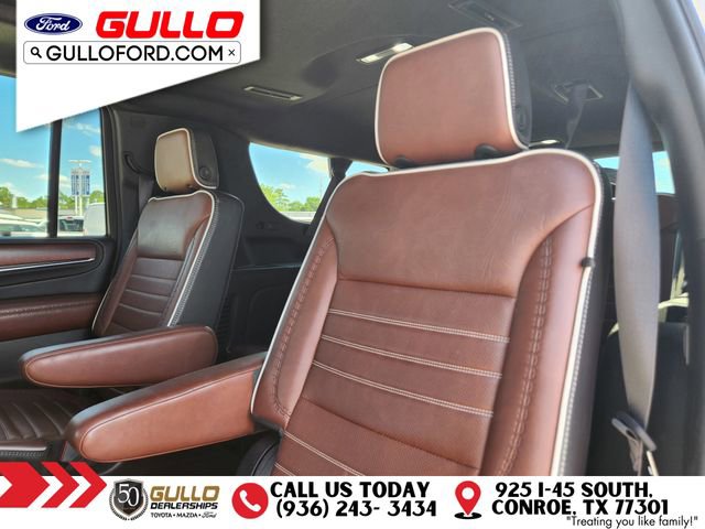 Used 2024 GMC Yukon XL Denali Ultimate AWD/4WD image 13