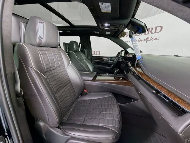 Used 2021 Cadillac Escalade Sport Platinum AWD/4WD image 36
