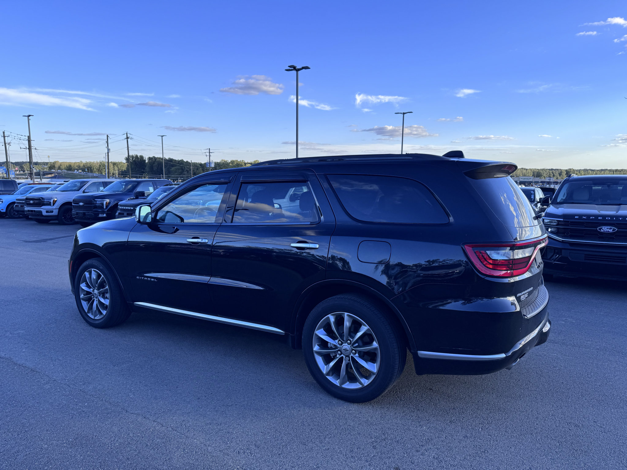Used 2021 Dodge Durango Citadel RWD image 9