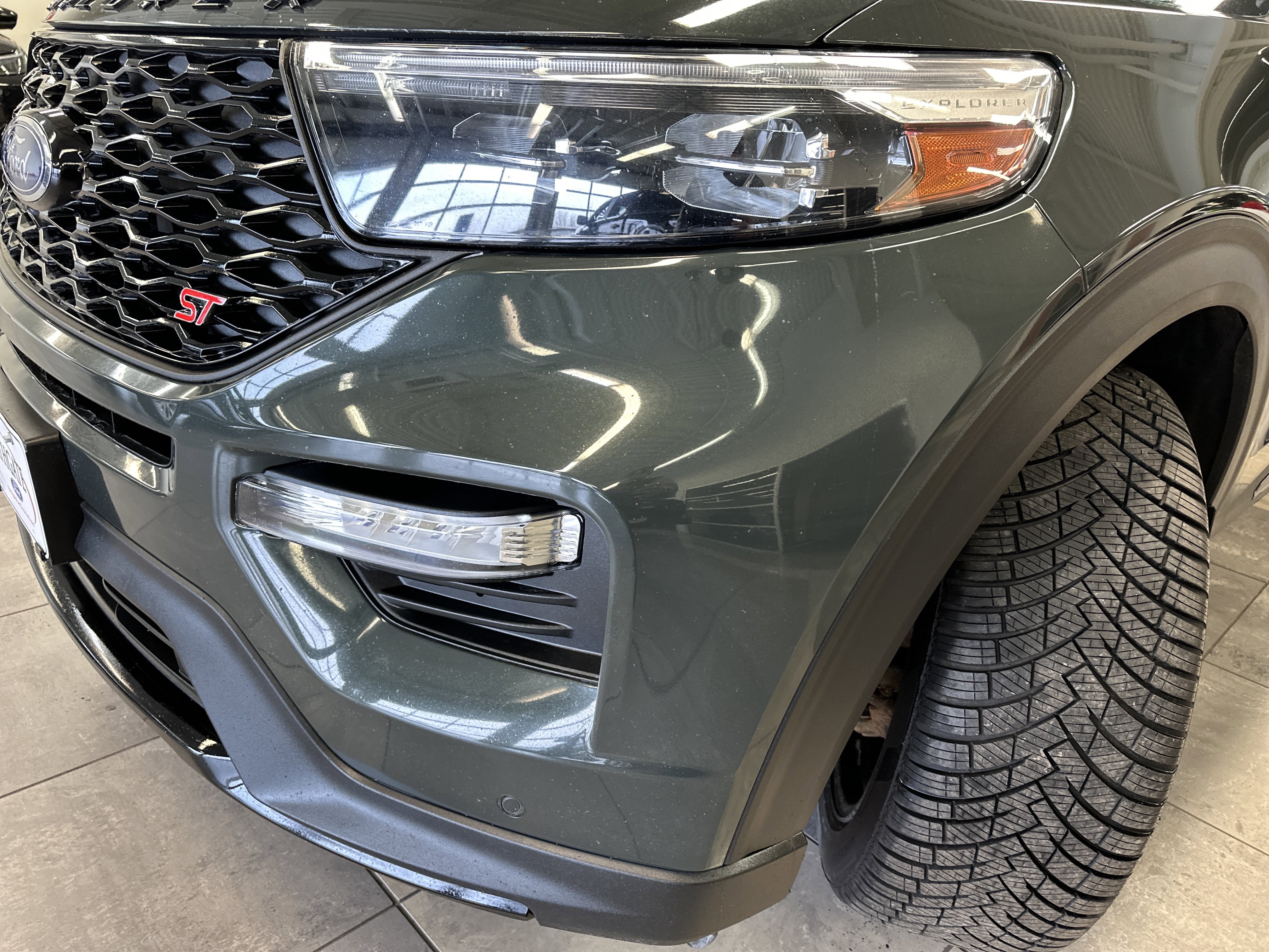 Certified 2023 Ford Explorer ST w/ Equipment Group 401A image 19