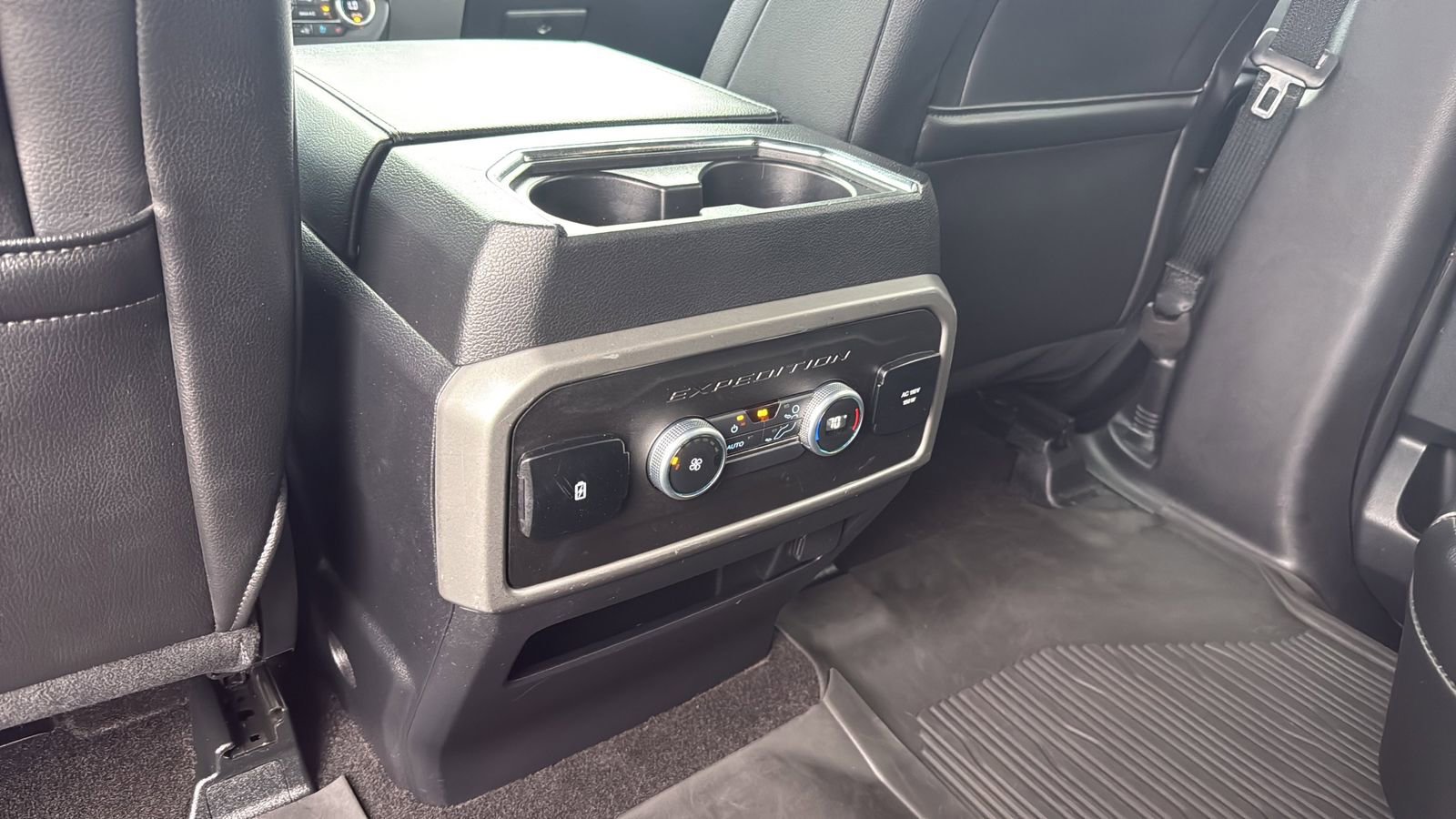 Certified 2021 Ford Expedition XLT RWD image 26