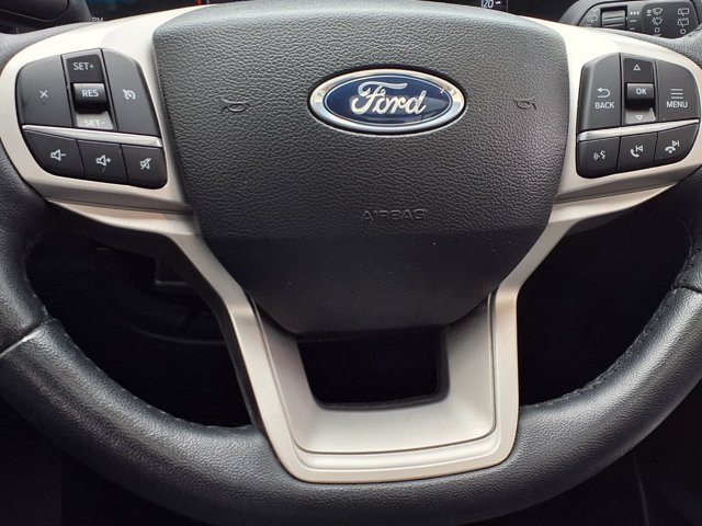 Certified 2023 Ford Explorer XLT w/ Equipment Group 202A AWD/4WD image 17