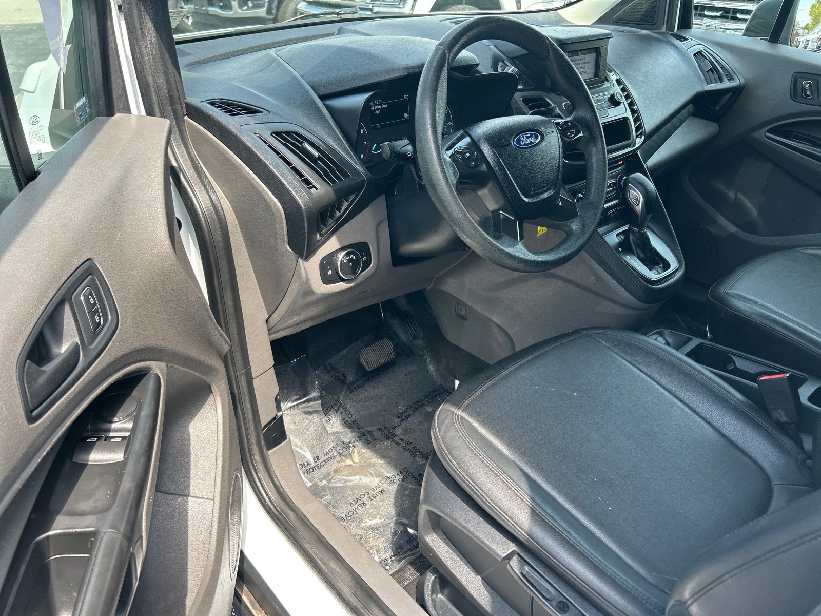 Certified 2020 Ford Transit Connect XL FWD image 5