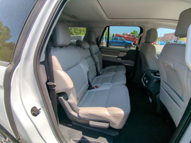 Certified 2025 Ford Expedition Max Active AWD/4WD image 35